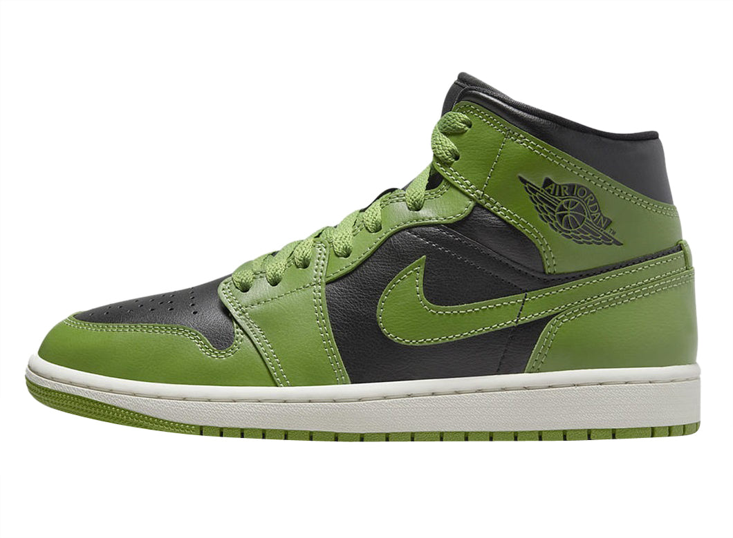 WMNS Air Jordan 1 Retro Mid 