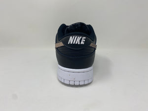 Nike WMNS Dunk Low SE "Primal Black"