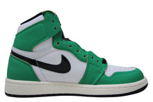 Load image into Gallery viewer, Air Jordan 1 WMNS Retro High OG &quot;Lucky Green&quot;