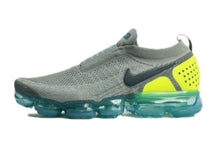 Load image into Gallery viewer, Nike Air VaporMax Moc 2 &quot;Mica Green&quot;