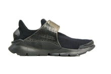 Load image into Gallery viewer, Nike Sock Dart &quot;Triple Black&quot;