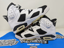 Load image into Gallery viewer, Air Jordan 6 Retro &quot;Oreo&quot; (2010) PRE-OWNED